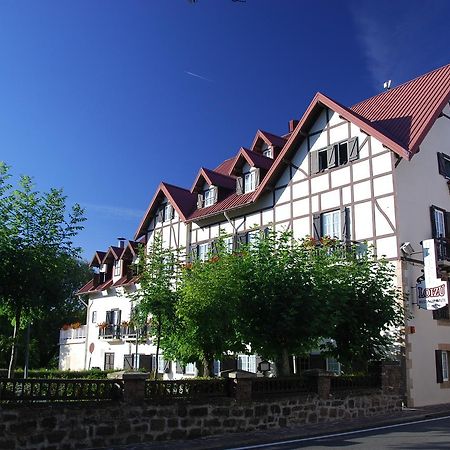 Hotel Rural Loizu Burguete Bagian luar foto