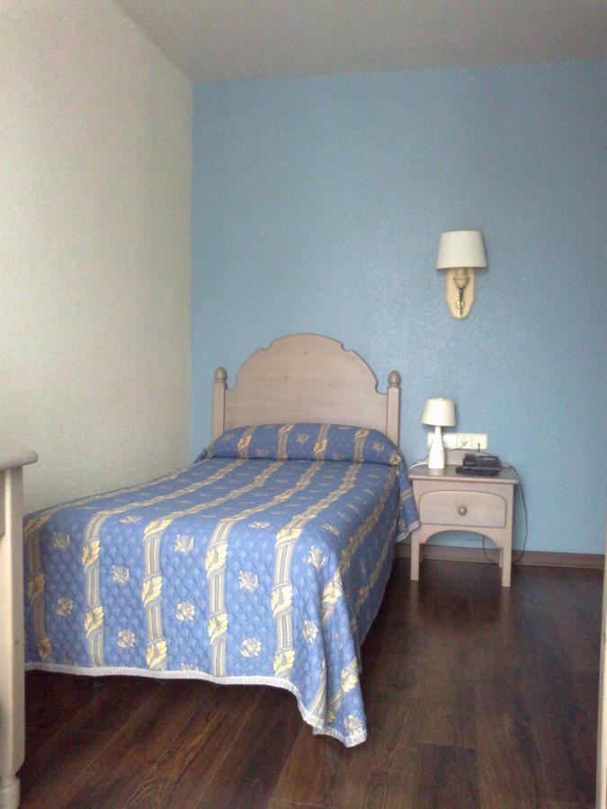Hotel Rural Loizu Burguete Ruang foto